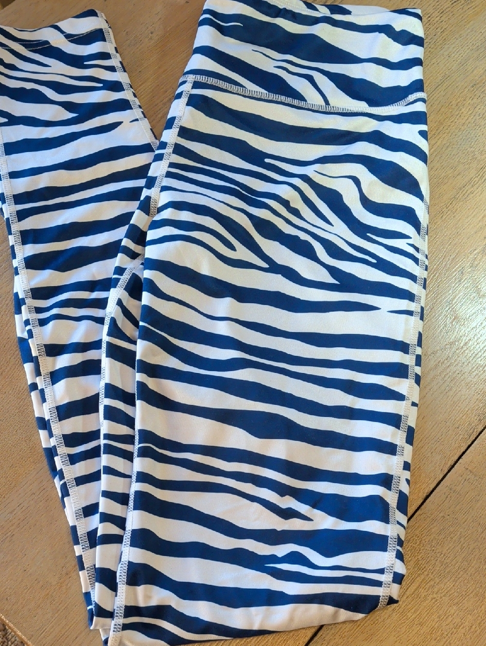 Zubaz Leggings